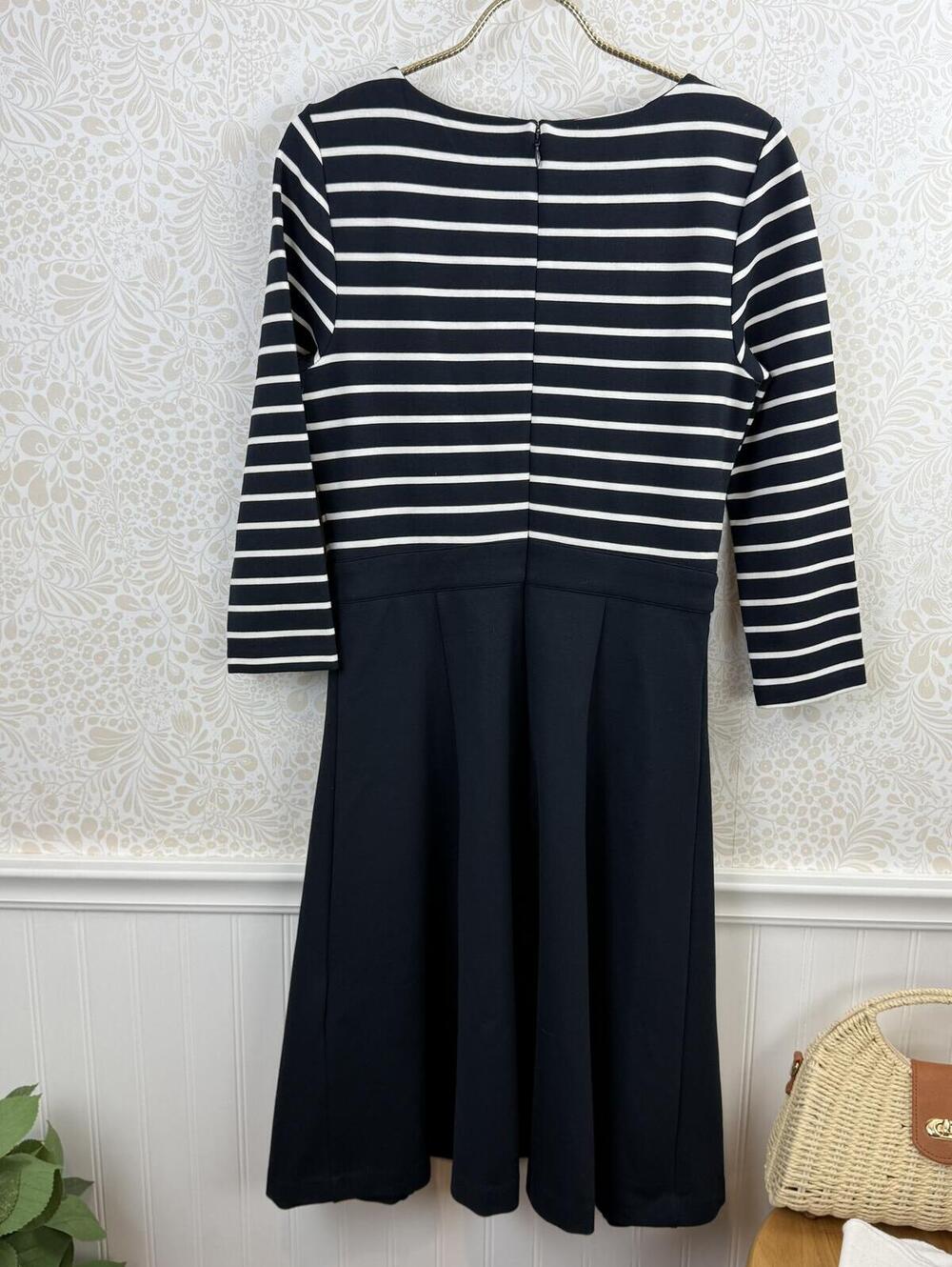 Hobbs London Navy & White Striped Boat Caris Ponte 3/4 Sleeve Dress - Size - 6 - Picture 4 of 9